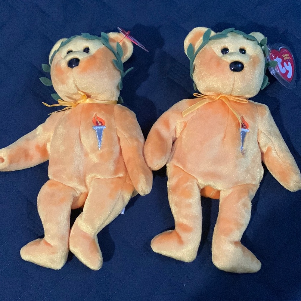 2004 Ty Beanie baby Victory